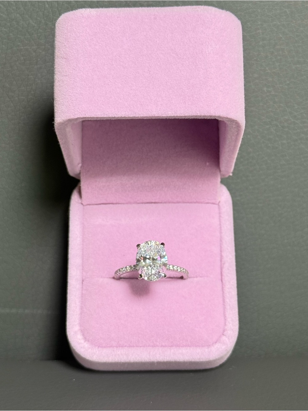 14K White Gold 4.0CT Oval Cut Hidden Halo Moissanite Ring - Picture 4 of 4